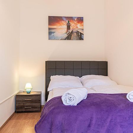 Spacious 2Br Apt Great Location - Near Schoenbrunn Wien Exteriör bild