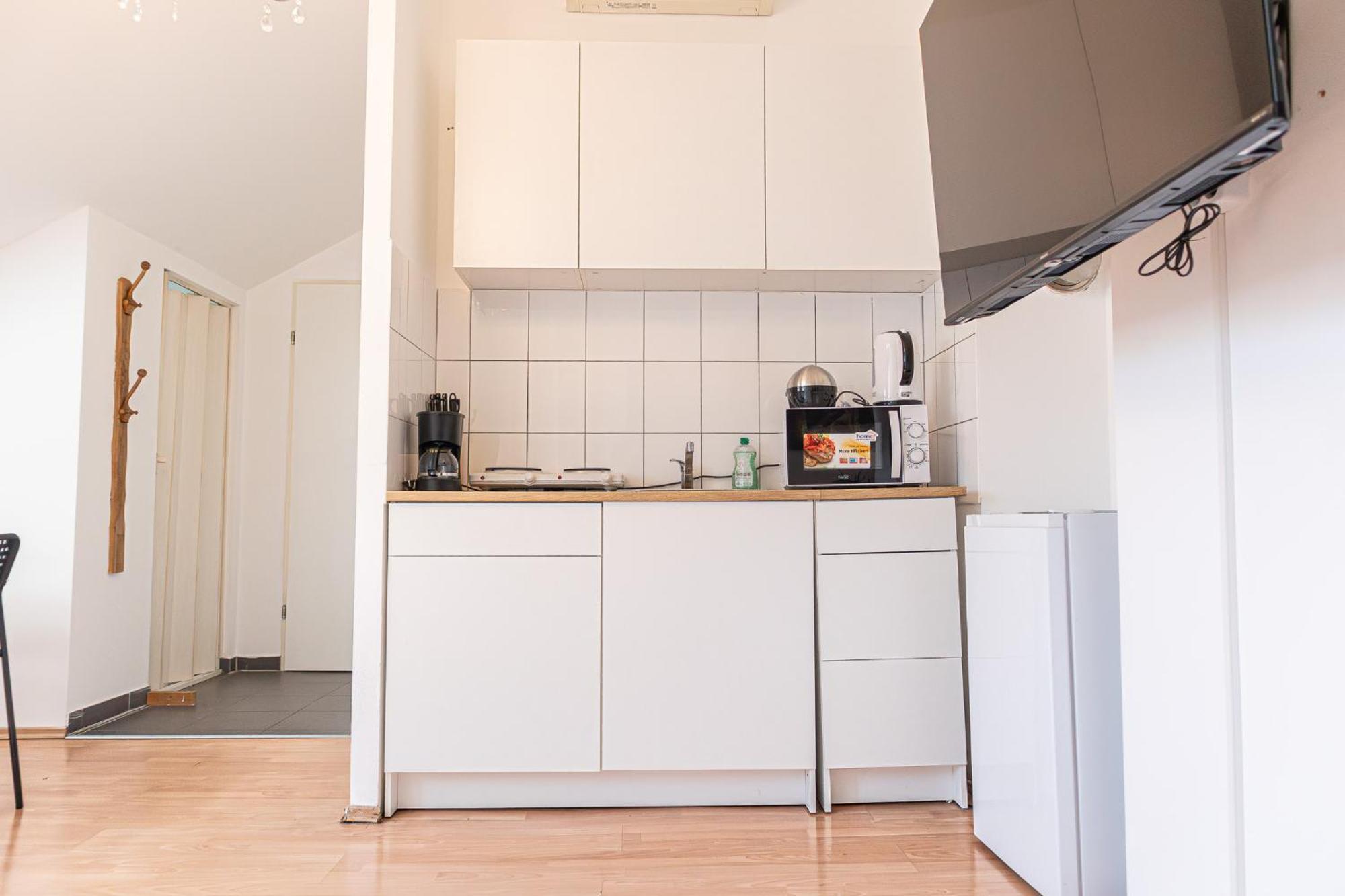 Spacious 2Br Apt Great Location - Near Schoenbrunn Wien Exteriör bild